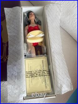 Tóner Tyler Wentworth 16 Doll Ready to Wear Rouge Sydney NRFB Mint with Box COA