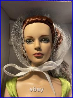 Tonner 16 Fashion Doll Beyond Envy Sydney Box and Shipper