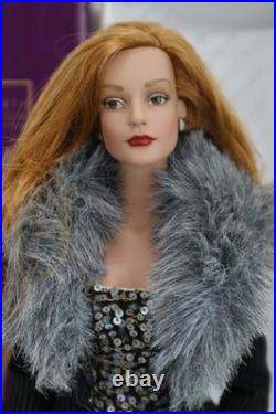 Tonner 16 Fashion Doll Sydney Chase Mover & Shaker Tyler Wentworth with Box p