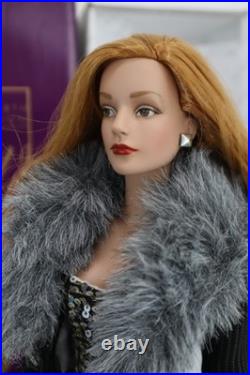Tonner 16 Fashion Doll Sydney Chase Mover & Shaker Tyler Wentworth with Box p