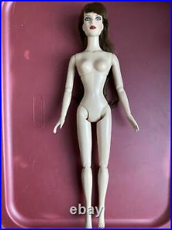 Tonner 16 NUDE TYLER WENTWORTH FIFTEEN YEARS LE 250 DOLL with Box & Stand BW BODY