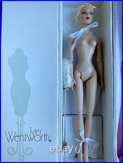 Tonner 16 NUDE TYLER WENTWORTH WENTWORTH DYNASTY DOLL with Box & Stand BW BODY