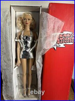 Tonner 16 RARE BRENDA STARR SILVER SENSATION DAPHNE Doll
