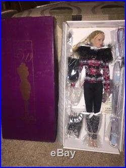 Tonner 16 Ski Retreat Tyler Wentworth NRFB Articulated Body, Jointed Wrists MIB