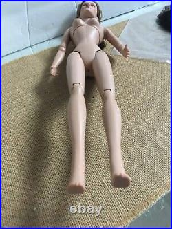 Tonner 16 vinyl PIRATES of the CARIBBEAN ELIZABETH SWAN FASHION NUDE DOLL Only