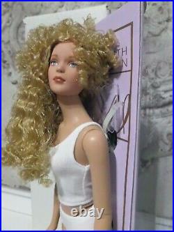 Tonner 2003 Ready To Wear Rtw Sport- Blonde A 16 Tonner Tyler Fashion Doll