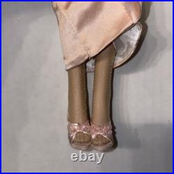 Tonner 2004 TYLER WENTWORTH PORTRAIT GLAMOUR 16 Fashion Doll TW9411 LE 1000