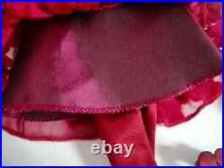 Tonner 2006 Ellowyne Wilde RED TO LIFT HER MOOD 16 Doll Fashion LE300 FAO