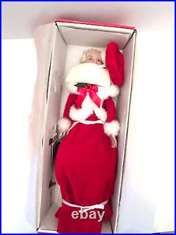 Tonner 2006 Tyler Classic Mrs. Santa Claus 16 Fashion Doll Complete LE 500 Box