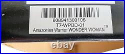 Tonner 2007 16 DC Stars AMAZONIAN WARRIOR WONDER WOMAN Dressed Doll Stand Box