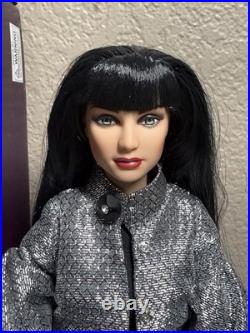 Tonner 2007 Stark Moderne Kit 16 Tyler Wentworth Fashion Doll with Box