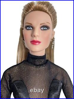 Tonner 2008 16 DC Stars BLONDE BOMBSHELL Doll Outfit Stand Box Shipper LE 200