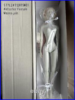 Tonner 2012 Alabaster Mannequin Shauna 16 Tyler Fashion Doll PINK COLORED HAIR