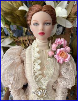 Tonner 2013 Age of Innocence Convention Doll -Lady Grace LE300 no stand