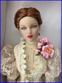 Tonner 2013 Age of Innocence Convention Doll -Lady Grace LE300 no stand