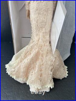 Tonner 2013 Age of Innocence Convention Doll -Lady Grace LE300 no stand