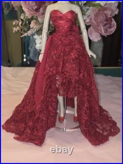 Tonner 2015 15 Year Convention Tyler Wentworth Doll RARE LE 250 Tonner 2015 15 Year Convention Tyler Wentworth Doll RARE LE 250