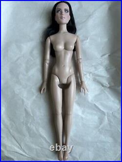 Tonner Antoinette TYLER WENTWORTH 2016 NUDE CENTERPIECE CONVENTION 16 DOLL