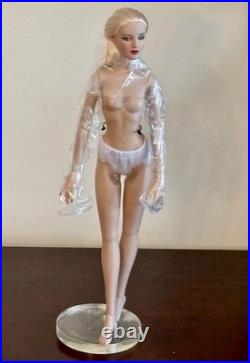Tonner Cami ANTOINETTE CHILLED DOll Rare PLATINUM BLONDE 16 LE300 OOB Mint