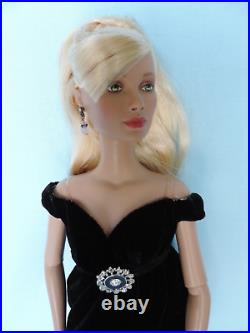 Tonner Charlotte City Style in Classic Elegance