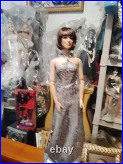Tonner Dancing With A Spy Get Smart Anne Hathaway Agent 99 Tyler 16 Doll