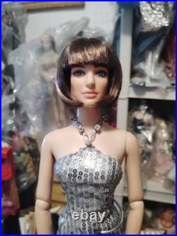 Tonner Dancing With A Spy Get Smart Anne Hathaway Agent 99 Tyler 16 Doll