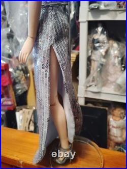 Tonner Dancing With A Spy Get Smart Anne Hathaway Agent 99 Tyler 16 Doll