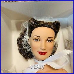 Tonner Doll / Brenda Starr / Vintage & Violets Betty Ann / E5-bsdd-03 / Dressed
