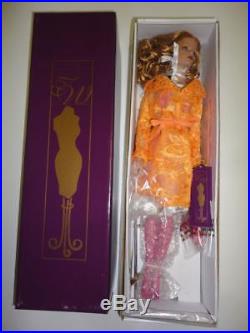 Tonner Doll Complete Tyler Wentworth 16 Tall 2005 HIGH STYLE SYDNEY CHASE