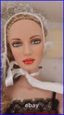 Tonner Doll SWEETHEART STYLE METRODOLLS NRFB Doll