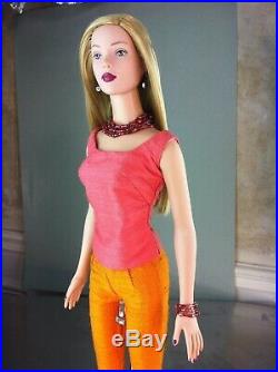 Tonner Doll Tyler Wentworth Collection + extra outfit