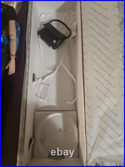 Tonner Doll Tyler Wentworth Tres Chic Denim Charlotte Doll& Outfit