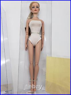 Tonner Doll ULTRA BASIC SYDNEY CHASE 16 LE(300) NRFB MIB COA from 2009