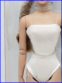 Tonner Doll ULTRA BASIC SYDNEY CHASE 16 LE(300) NRFB MIB COA from 2009