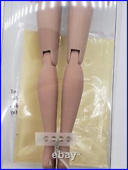 Tonner Doll ULTRA BASIC SYDNEY CHASE 16 LE(300) NRFB MIB COA from 2009