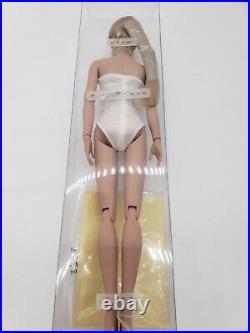 Tonner Doll ULTRA BASIC SYDNEY CHASE 16 LE(300) NRFB MIB COA from 2009