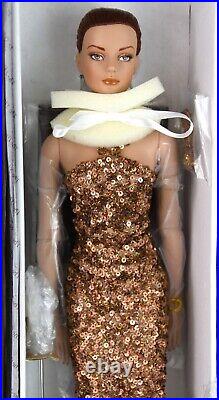 Tonner Dolls 24 KT Sydney Chase Redhead Evening Gown NRFB 2007 16