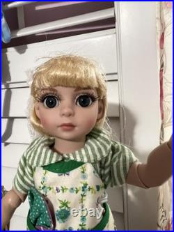 Tonner Effanbee 11 Doll Blonde Blue Eyes Jointed Original Outfit NIB