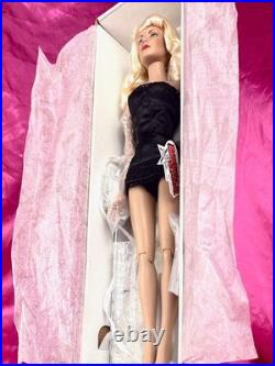 Tonner Effanbee Divinely Daphne 16 Doll NIB Brenda Starr Lingerie BD0400 2004