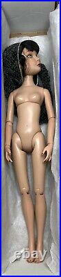 Tonner Ellowyne Wilde Prudence NUDE Picking up the Pieces preowned MINT LE 400