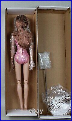 Tonner Glamour Deluxe Basic Tyler 16 doll 2013 Removable Wig Bent Wrist