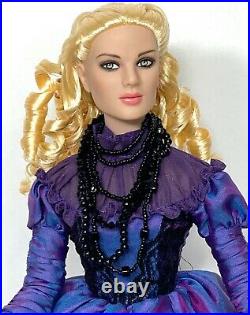 Tonner Goldilocks from the Re-Imagination Collection LE 200 Preowned MINT