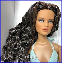 Tonner Jon from the 2010 Cami and Jon Collection long crimp hair New NRFB