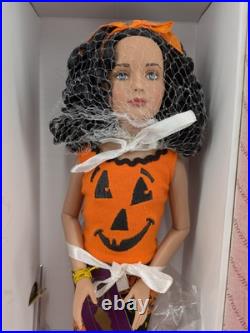 Tonner MARLEY'S BEST HALLOWEEN LE 300 Trick Or Treat Fashion Doll 12 Wentworth Tonner MARLEY'S BEST HALLOWEEN LE 300 Trick Or Treat Fashion Doll 12 Wentworth
