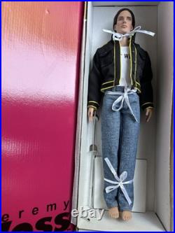 Tonner MATT Tyler Wentworth 2008 Collection JEREMY VOSS DRESSED 17 DOLL with Box Tonner MATT Tyler Wentworth 2008 Collection JEREMY VOSS DRESSED 17 DOLL with Box
