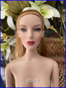 Tonner -Marley Wentworth Rose Rouge 16' doll chic body nude