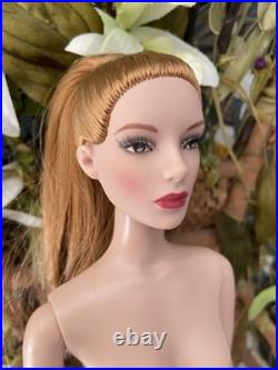 Tonner -Marley Wentworth Rose Rouge 16' doll chic body nude