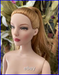 Tonner -Marley Wentworth Rose Rouge 16' doll chic body nude