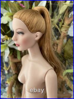 Tonner -Marley Wentworth Rose Rouge 16' doll chic body nude