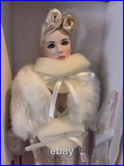 Tonner Nrfb Bianca Hops To It Platinium Re-imagination 2015 Ltd 125